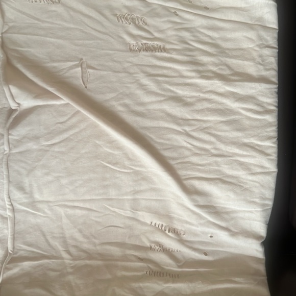 Distressed Forever 21 T-shirt - Picture 4 of 4